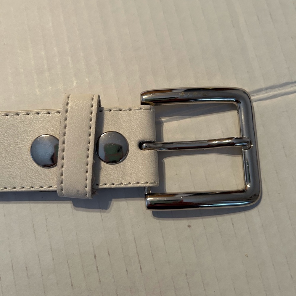 White Leather Belt with Silver Buckle